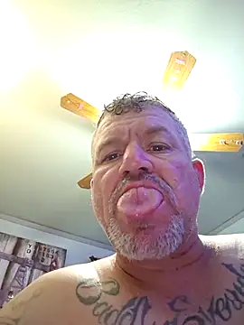 bigdoog8 online show from June 24, 2026, 10:18 pm