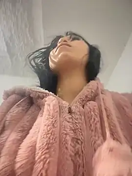 emily rosse04 online show from October 29, 2025, 11:09 am