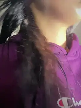 emily rosse04 online show from February 7, 2026, 12:35 pm