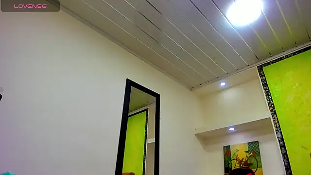 emily rosse04 online show from February 12, 2026, 12:38 pm