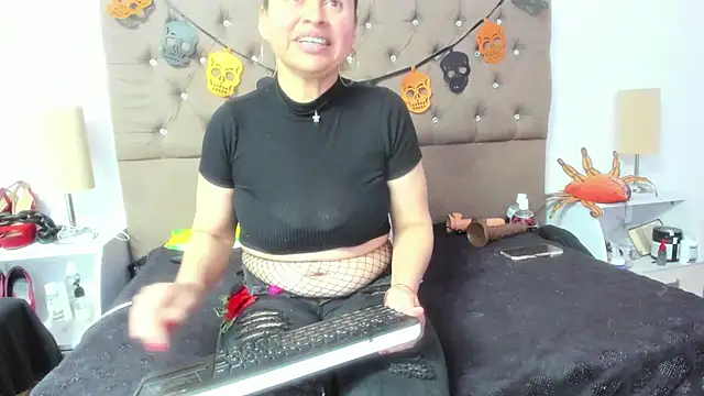 SheraHadee online show from November 1, 2025, 9:41 pm