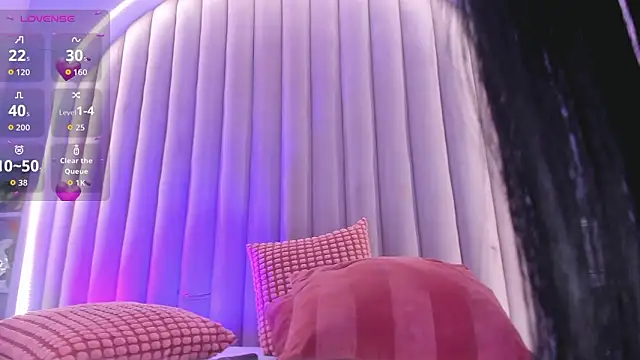 Snapshot of CristalCornner_ chatting on February 25, 2026, 12:22 am CristalCornner online show from February 25, 2026, 12:22 am