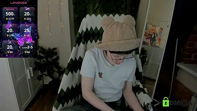 Snapshot of Melissa_Wells chatting on February 19, 2026, 9:01 pm Melissa Wells online show from February 19, 2026, 9:01 pm