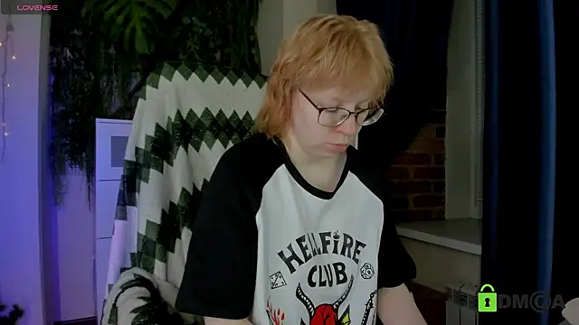 Melissa Wells online show from April 4, 2026, 8:37 pm