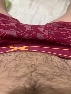 hitlar1026 online show from November 7, 2025, 4:00 pm