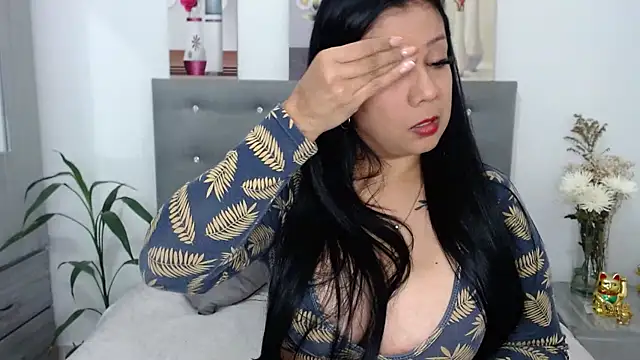 Snapshot of titsbiglovers chatting on February 23, 2025, 4:24 pm titsbiglovers online show from February 23, 2025, 4:24 pm