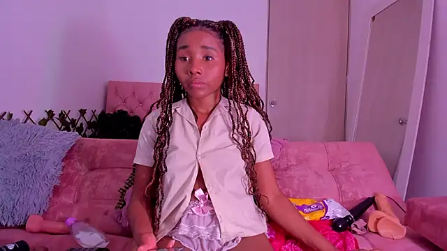 kimmysantoo online show from September 18, 2025, 2:03 am