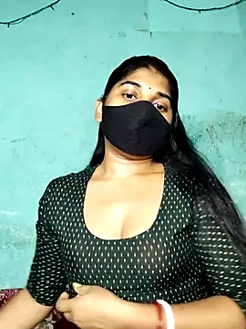 Luv Adite20 online show from March 12, 2025, 7:58 pm