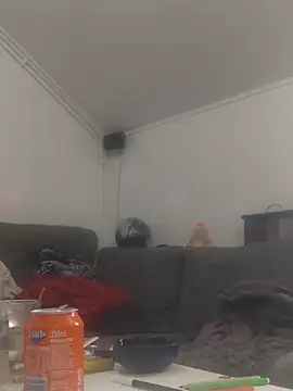 Snapshot of eltoulou chatting on March 3, 2025, 2:39 pm eltoulou online show from March 3, 2025, 2:39 pm