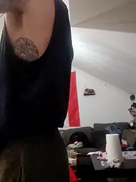 Snapshot of eltoulou chatting on March 1, 2025, 6:54 pm eltoulou online show from March 1, 2025, 6:54 pm