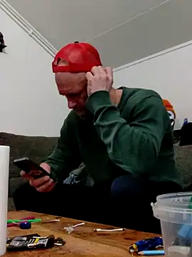 Snapshot of eltoulou chatting on February 24, 2025, 7:09 pm eltoulou online show from February 24, 2025, 7:09 pm