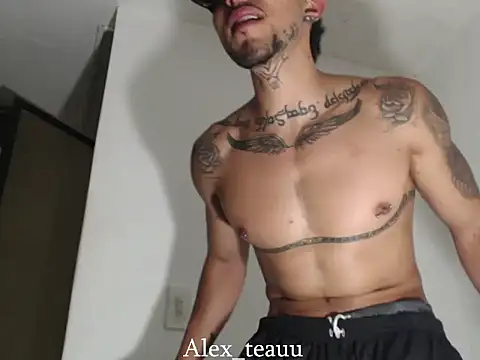 Snapshot of Alex_Teau chatting on January 12, 2026, 10:11 am Alex Teau online show from January 12, 2026, 10:11 am