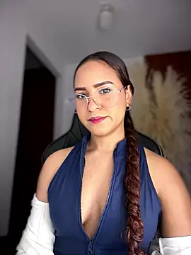 gretta kler1 online show from January 7, 2026, 9:42 pm