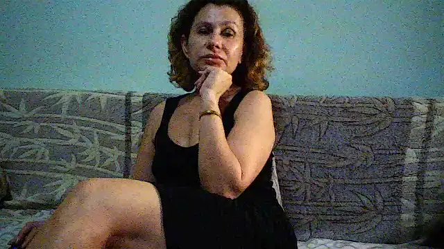 Mat Elenore online show from September 8, 2025, 3:44 pm