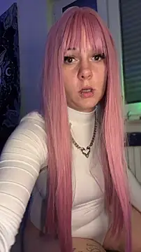 Snapshot of kinkygirl420x chatting on October 23, 2025, 9:35 pm kinkygirl420x online show from October 23, 2025, 9:35 pm