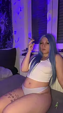 Snapshot of kinkygirl420x chatting on November 11, 2025, 10:37 pm kinkygirl420x online show from November 11, 2025, 10:37 pm