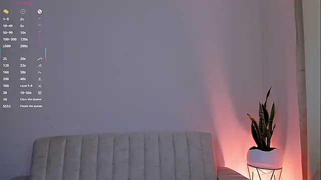 megan cooper28 online show from February 27, 2026, 7:14 pm