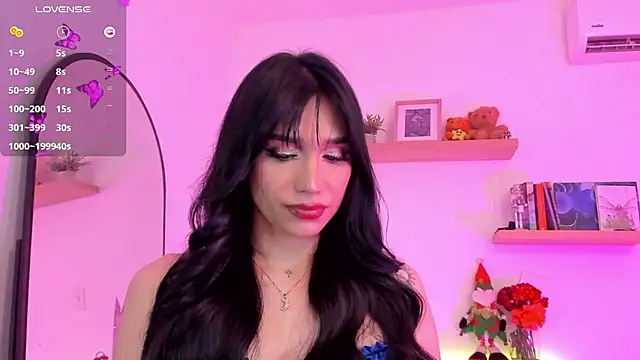 Snapshot of rose_saenz chatting on December 24, 2024, 6:17 pm rose saenz online show from December 24, 2024, 6:17 pm