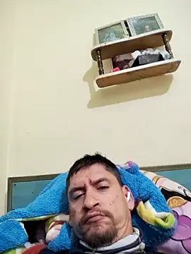 Leass8m online show from May 1, 2026, 8:52 am
