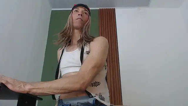 Snapshot of jean_sneider chatting on December 4, 2025, 1:48 am jean sneider online show from December 4, 2025, 1:48 am