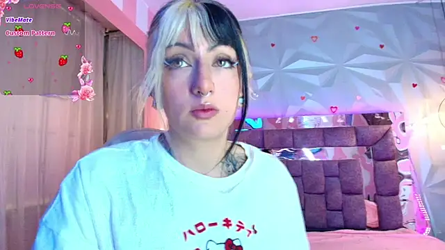 Snapshot of Candy_morgan412 chatting on January 18, 2026, 12:19 pm Candy morgan412 online show from January 18, 2026, 12:19 pm