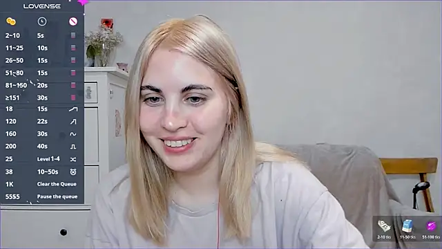 pawpaws online show from November 11, 2025, 8:31 am