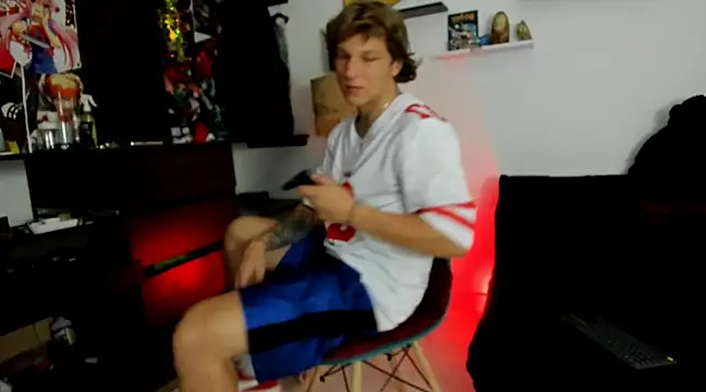 Tom Krakow online show from February 24, 2025, 8:36 pm