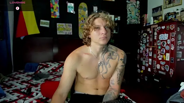 Tom Krakow online show from October 29, 2025, 4:50 pm