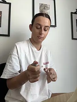 Snapshot of Hii_Lolla chatting on January 18, 2026, 11:02 am Hii Lolla online show from January 18, 2026, 11:02 am