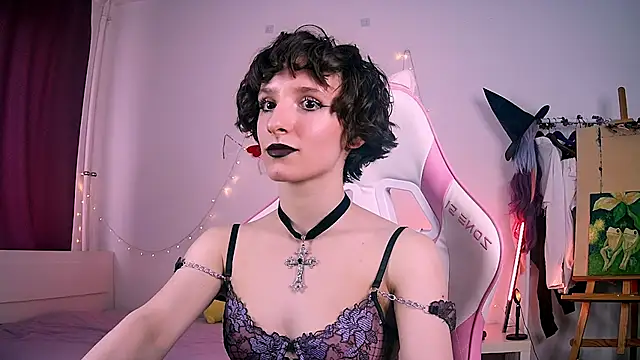 Violet Veliya online show from April 4, 2026, 1:50 pm