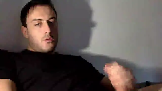 Snapshot of mainnrd chatting on February 17, 2025, 1:33 pm mainnrd online show from February 17, 2025, 1:33 pm