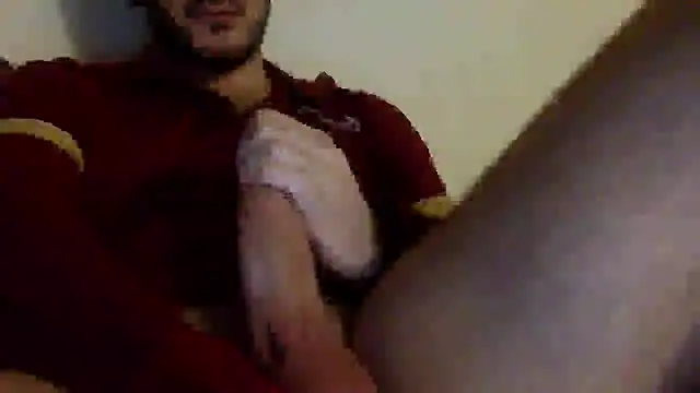 Snapshot of mainnrd chatting on December 12, 2024, 2:48 am mainnrd online show from December 12, 2024, 2:48 am