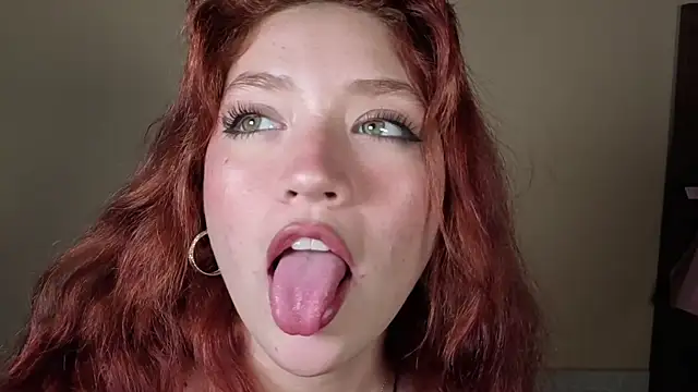 Ivanna Diamon online show from November 22, 2025, 3:38 am