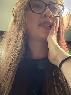 Sofii gold online show from March 1, 2025, 10:53 pm