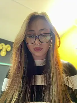 Sofii gold online show from February 28, 2025, 12:21 am