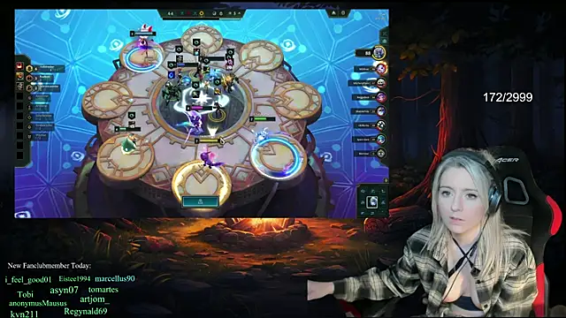 Snapshot of Lisaonthemoon chatting on February 3, 2025, 12:25 am Lisaonthemoon online show from February 3, 2025, 12:25 am