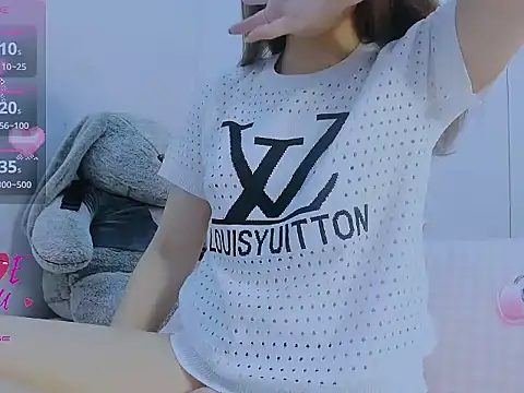 Snapshot of Linh_diudang chatting on April 12, 2026, 1:20 am Linh diudang online show from April 12, 2026, 1:20 am