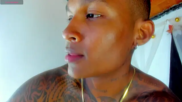 Snapshot of esteveen_ortegas_ chatting on February 12, 2026, 3:34 pm esteveen ortegas online show from February 12, 2026, 3:34 pm