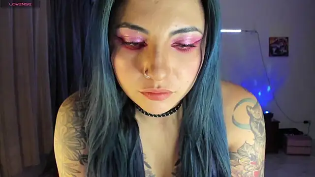 black wiidow online show from March 30, 2026, 4:58 am