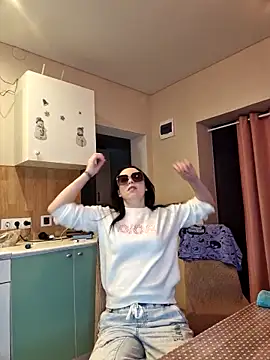 -Pupsiki- online show from February 9, 2026, 5:49 am