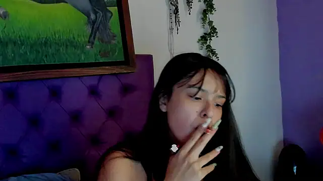 Snapshot of Cloeandtyfanny chatting on July 21, 2026, 4:52 pm Cloeandtyfanny online show from July 21, 2026, 4:52 pm