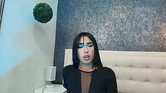 Snapshot of Cloeandtyfanny chatting on February 27, 2026, 12:44 am Cloeandtyfanny online show from February 27, 2026, 12:44 am