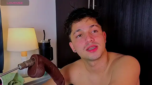Issac james  online show from July 24, 2026, 4:41 am