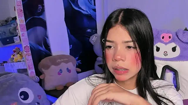 Snapshot of cutestephuwu chatting on February 3, 2025, 10:43 pm cutestephuwu online show from February 3, 2025, 10:43 pm