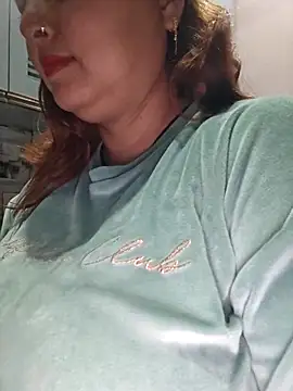 Snapshot of Dianaa9 chatting on February 13, 2026, 6:46 am Dianaa9 online show from February 13, 2026, 6:46 am