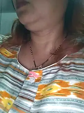 Snapshot of Dianaa9 chatting on March 1, 2026, 5:40 am Dianaa9 online show from March 1, 2026, 5:40 am