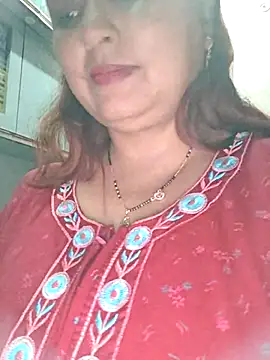 Snapshot of Dianaa9 chatting on February 20, 2026, 6:26 am Dianaa9 online show from February 20, 2026, 6:26 am