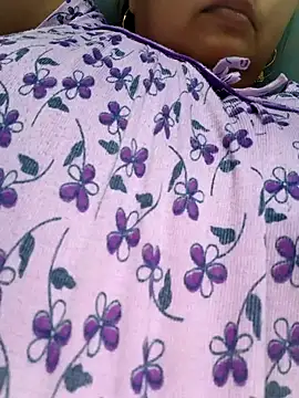 Snapshot of Dianaa9 chatting on November 11, 2025, 2:17 am Dianaa9 online show from November 11, 2025, 2:17 am