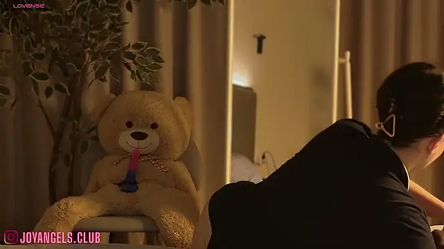 Snapshot of SophieCharm chatting on March 29, 2026, 4:25 am SophieCharm online show from March 29, 2026, 4:25 am