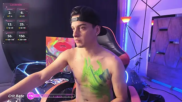 Maximo   online show from November 14, 2025, 10:57 pm